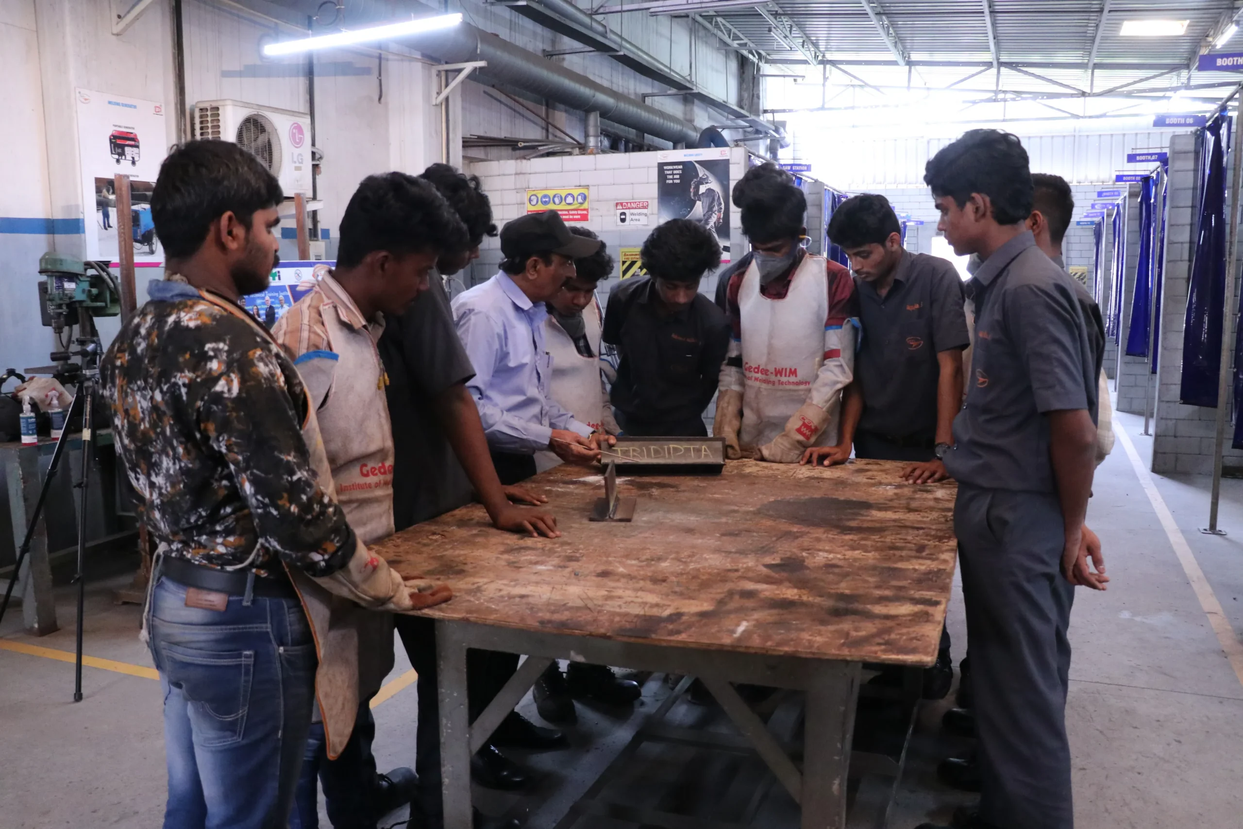 2b2f6446ccb5dfb50af185f1a21f22e428e83f9b